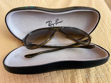 Ray-Ban RB4125