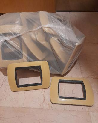 Placche bticino living L4803 
