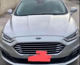 Ford Mondeo Hybrid