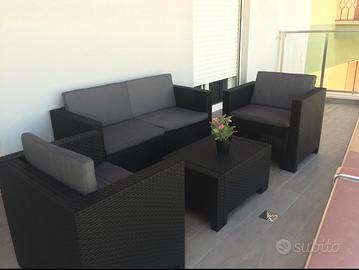 Set giardino salotto polyrattan 4 posti