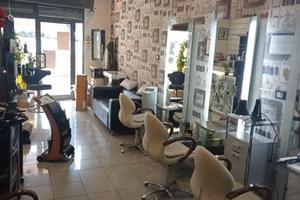 Negozio di parrucchieri avviato