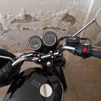 Motocicletta triumph