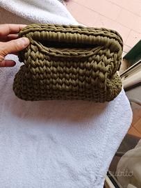 borsa all uncinetto 
