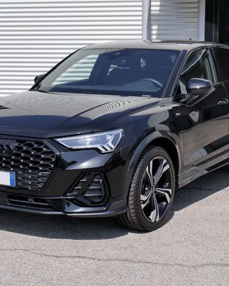 AUDI Q3 Sportback 2.0 (35) Tdi 150cv S-tr. Ident