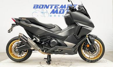 HONDA Forza 750 - SOLO 8500 KM - DCT + AKRAPOVI