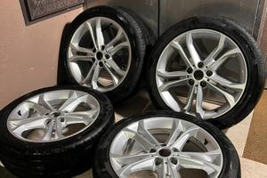 Cerchi BMW Serie 2 Active Tourer Gomme 225/45/18