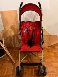 Passeggino leggero Hauck rosso Chiusura a ombrelo