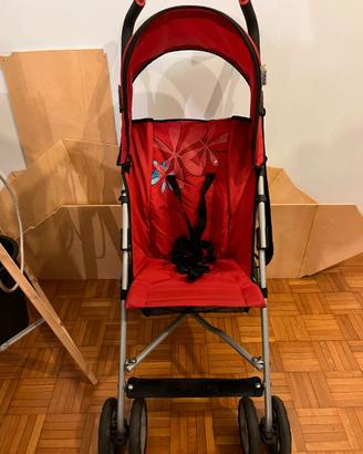 Passeggino leggero Hauck rosso Chiusura a ombrelo