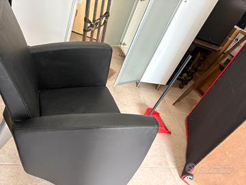 Poltroncine pelle nera studi professionali.
