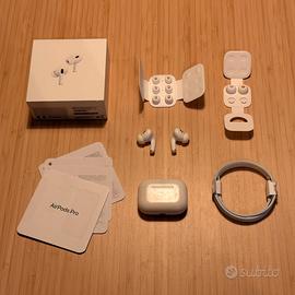 Airpods Pro 2 MagSafe e Lightning