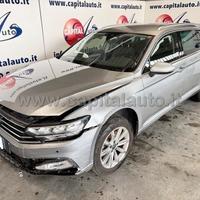 Volkswagen Passat SW 2.0 TDI 122 CV DSG NETTO 8500