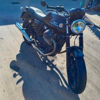 Moto Guzzi V7 II - 2015