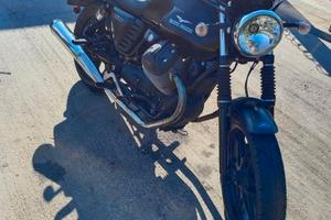 Moto Guzzi V7 II - 2015