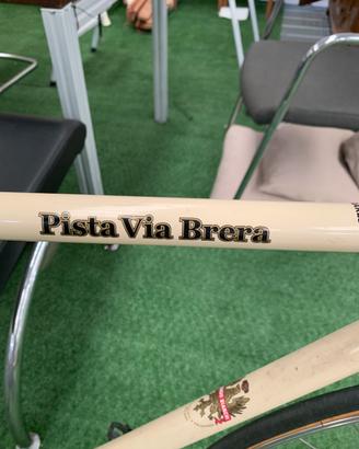 Bianchi Pista Via Brera