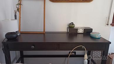 Scrivania Ikea Hemnes nera