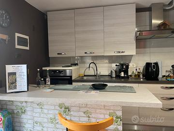 Monol. loft indipendente con giard. e cort. priv