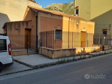 Immobile Commerciale -ex Laboratorio odontotecnico