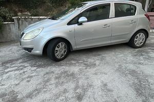 Opel Corsa multijet neopatentati piccola utilitari