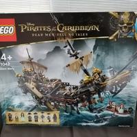 Lego 71042 Pirati dei Caraibi Silent Mary + luci