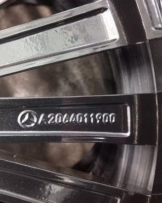 CERCHI IN LEGA R19 MERCEDES ORIGINALI