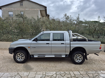 L 200