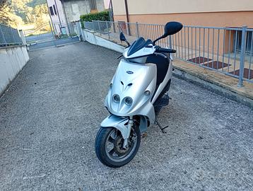 Phantom max 200cc