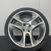 Cerchi in lega Alfa Romeo 18