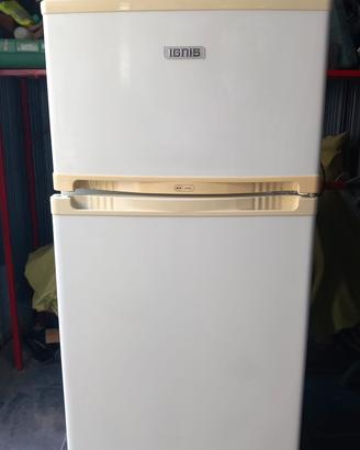 Frigorifero ignis con congelatore 238 litri A+
