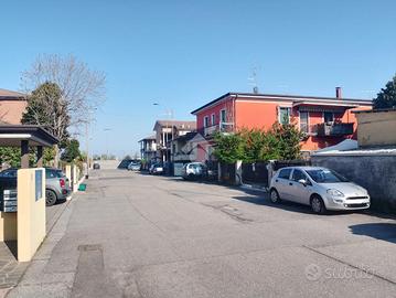 DEPOSITO A BORGOSATOLLO