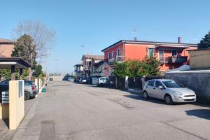 DEPOSITO A BORGOSATOLLO