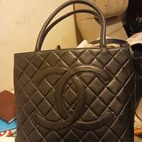 BORSA CHANEL TOTE MEDALLION