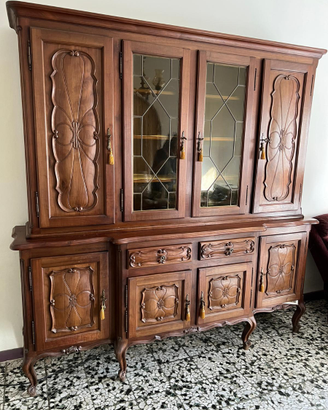 Mobili in legno soggiorno