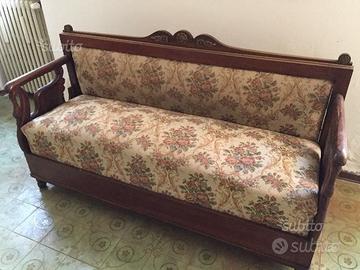 Divano antico ma comodo