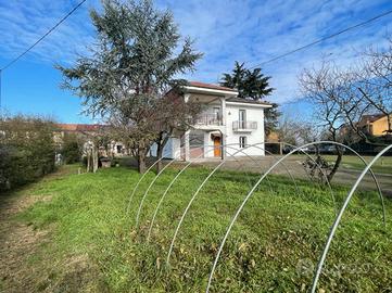 VILLA SINGOLA A ASTI