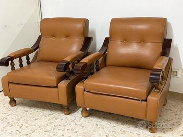 Coppia di poltrone vintage in pelle arredo casa