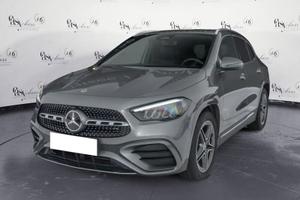 Mercedes-Benz GLA 200 d AMG Line MBUX LED KEY...