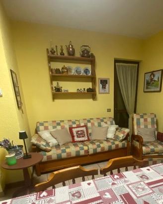 Divano letto struttura in legno+Poltrona+Piattera