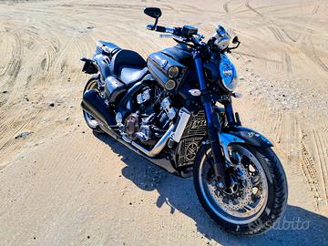 Yamaha Vmax 1700