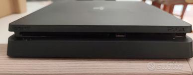 ps4 slim 500gb con lotto di giochi 