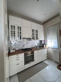 Appartamento di 80 m² con 3 locali e box auto a Pa