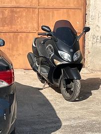 Yamaha T Max - 2001