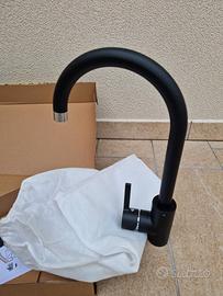 Miscelatore cucina monocomando nero