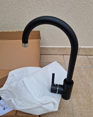 Miscelatore cucina monocomando nero