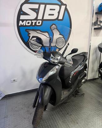 Honda SH 300 sport