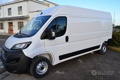 FIAT Ducato 35q Lh2 2.2 Mjt 140CV Furgone KM ZER