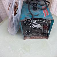 Saldatrice a elettrodo marca cebora