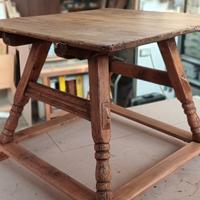 Antico tavolo tirolese da stube