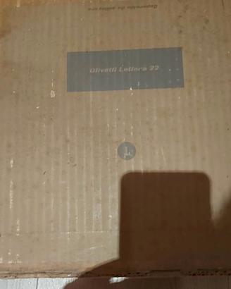 OLIVETTI lettera 22