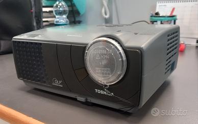 PROIETTORE TOSHIBA