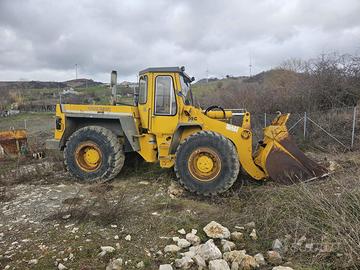 PALA CARICATRICE HANOMAG 55C